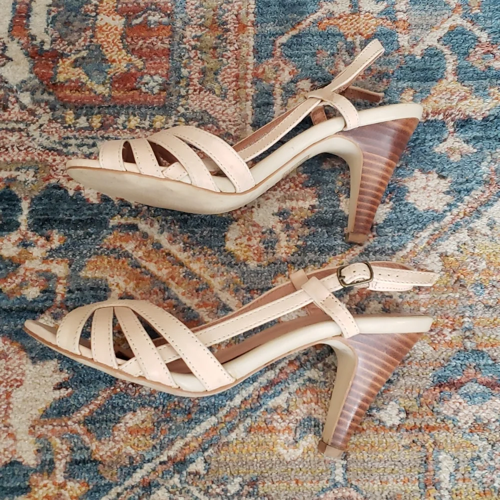 Aldo light cream beige scrappy heel sz 38 EUC - Picture 4 of 8